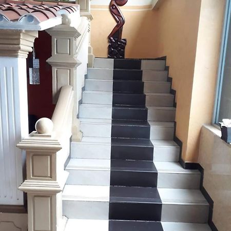 Hotel Hostal Zamorano Quito Zewnętrze zdjęcie